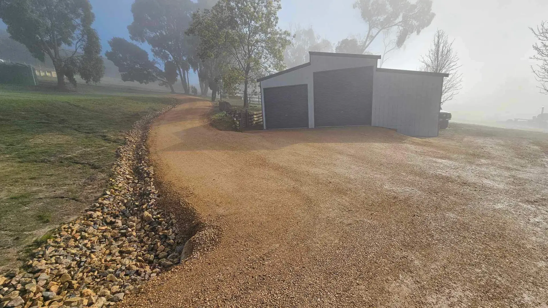 Crushed rock driveway construction Central Victoria