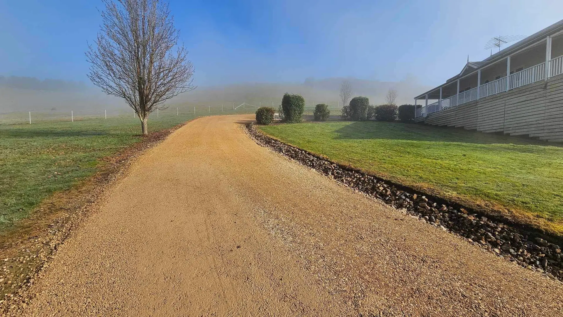 Crushed rock driveway construction Central Victoria