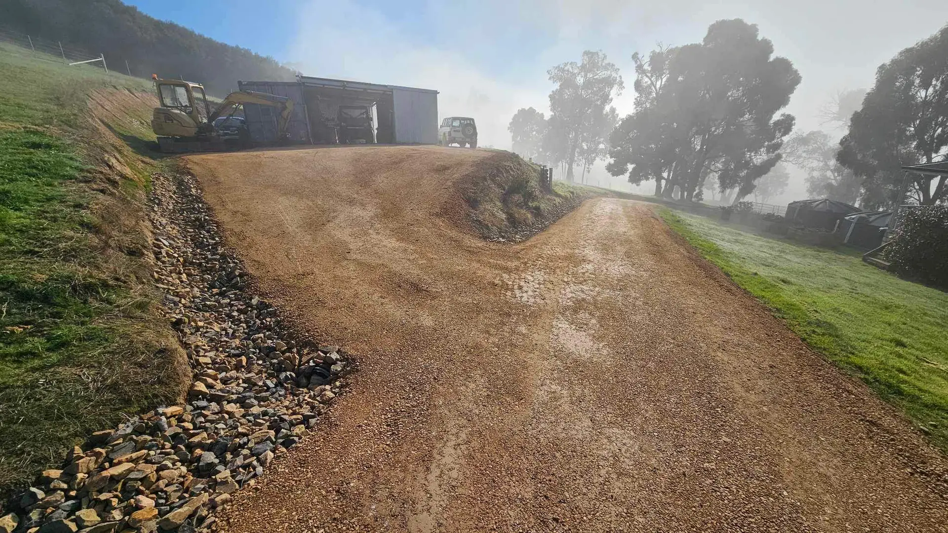 Crushed rock driveway construction Central Victoria
