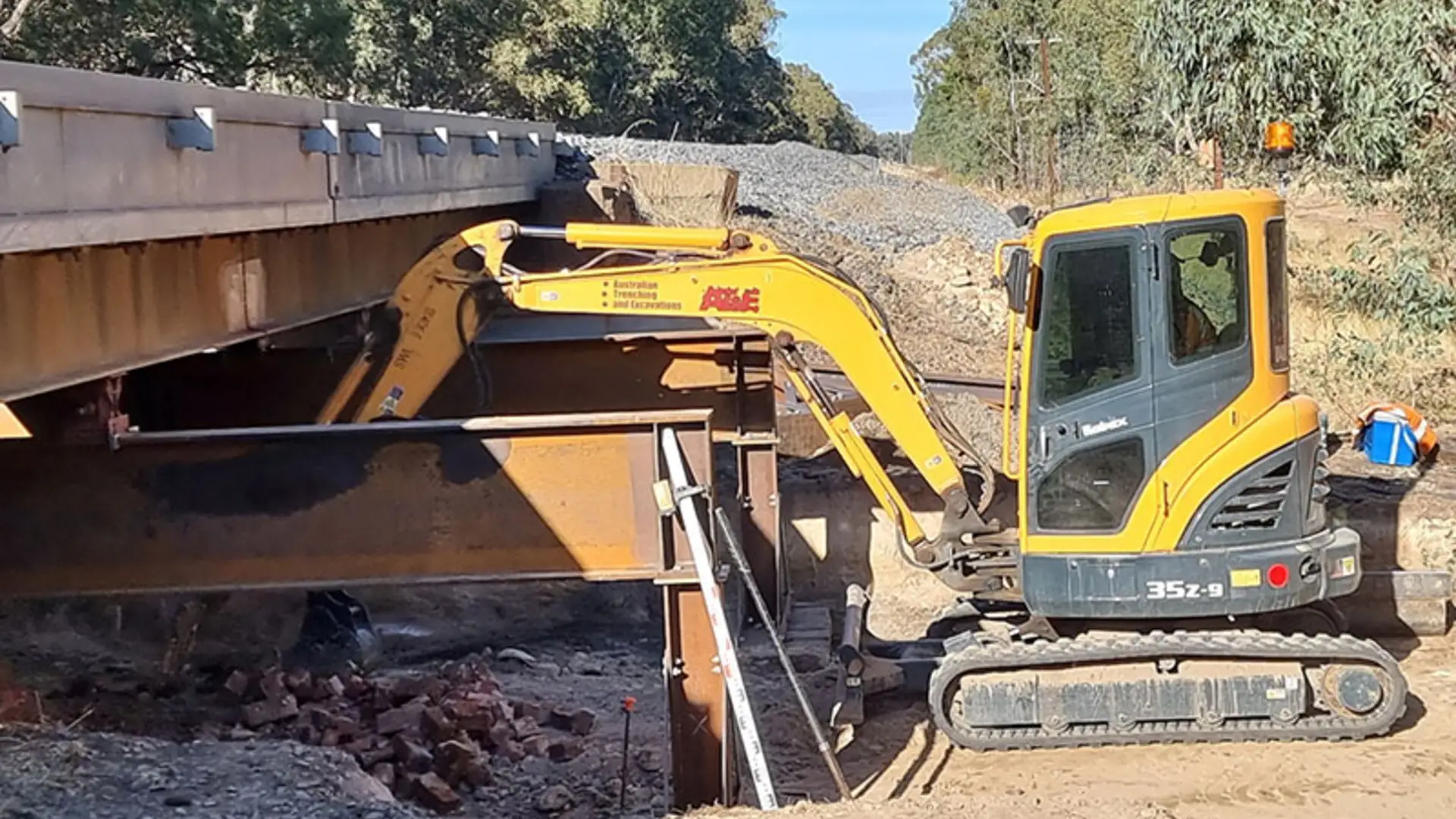 Rail contracting and civil earthworks Victoria